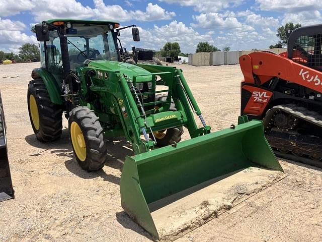Image of John Deere 5085E equipment image 1