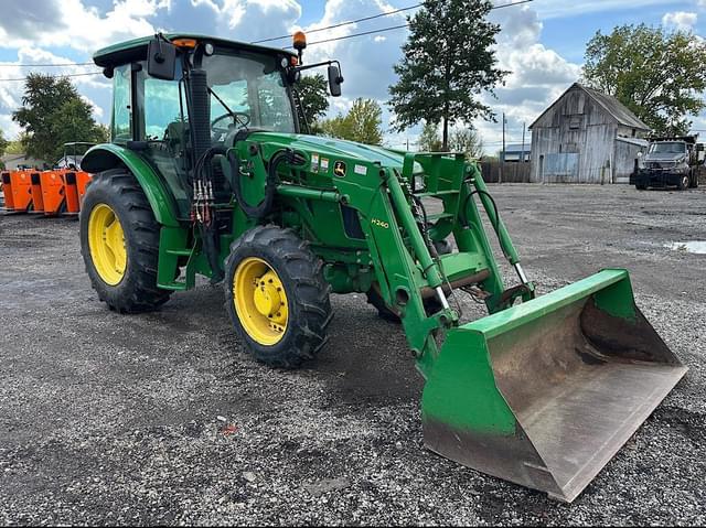 Image of John Deere 5085E equipment image 2