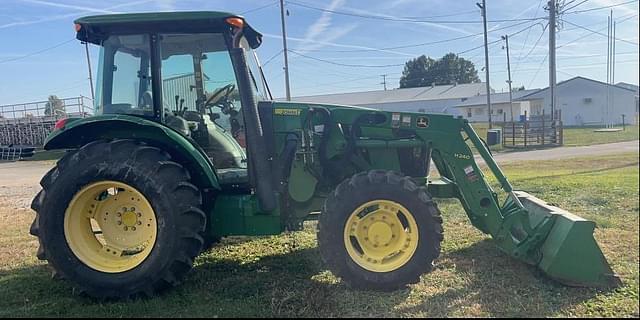 Image of John Deere 5085E equipment image 2