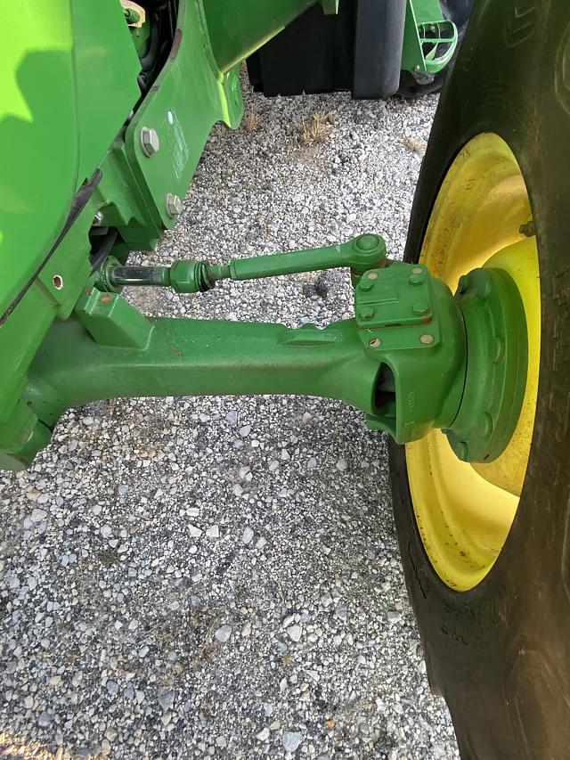 Image of John Deere 5085E equipment image 2