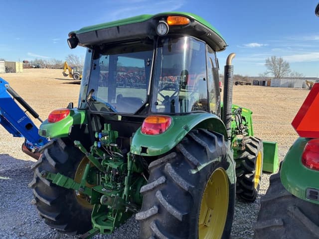 Image of John Deere 5085E equipment image 2
