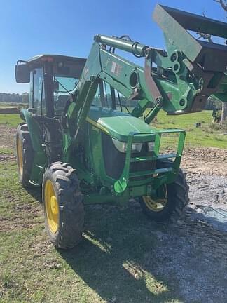 Image of John Deere 5085E equipment image 1