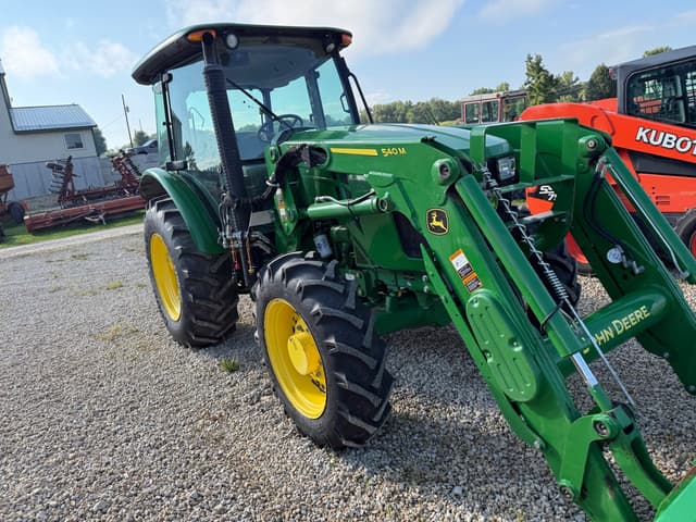 Image of John Deere 5085E equipment image 3
