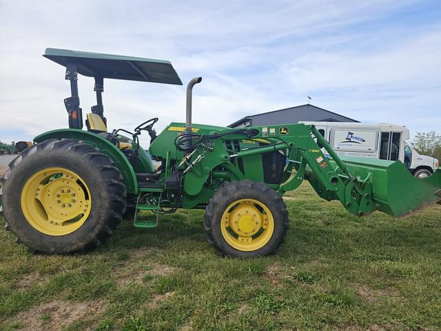 Image of John Deere 5085E equipment image 1