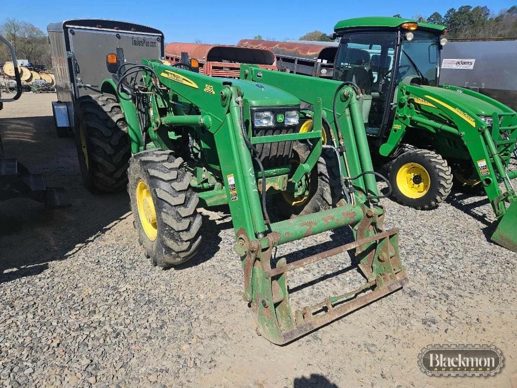 John Deere 5085M Equipment Image0