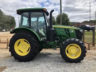 Main image John Deere 5090E