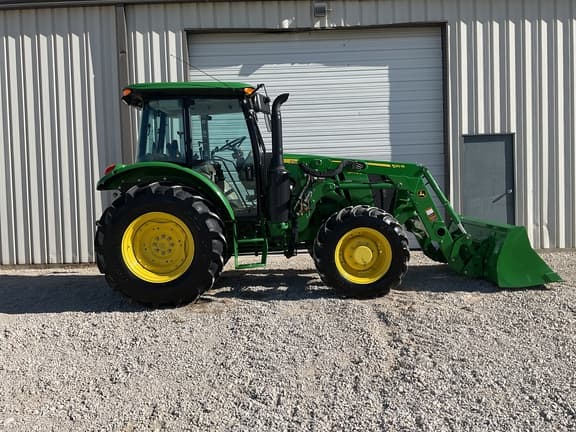 Image of John Deere 5090E equipment image 1