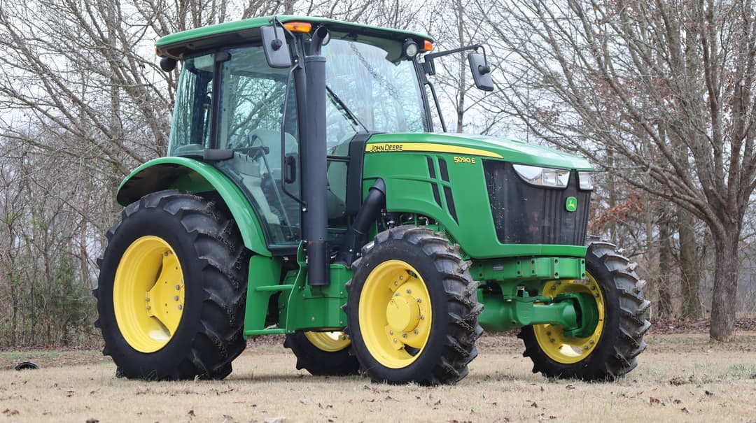 Image of John Deere 5090E Primary image