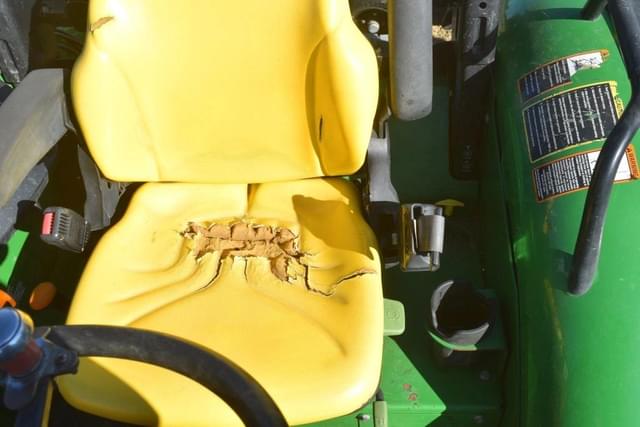 Image of John Deere 5090EL equipment image 4