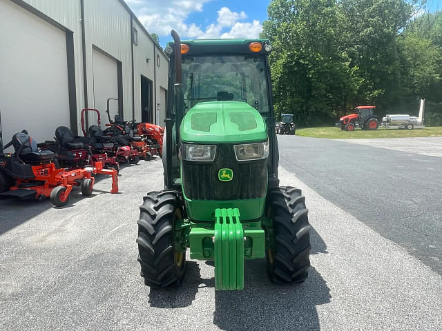 Image of John Deere 5090GN equipment image 3