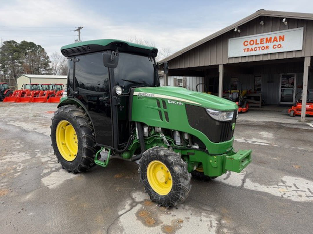 Image of John Deere 5090GN Image 0