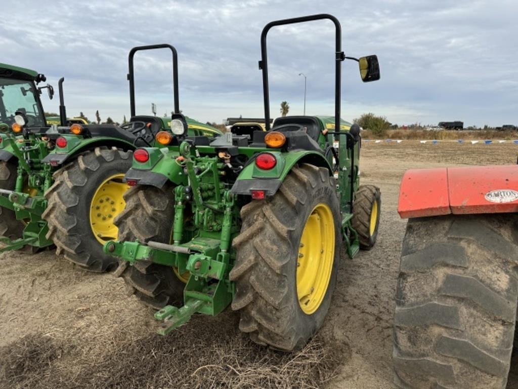 Image of John Deere 5090GN Image 1