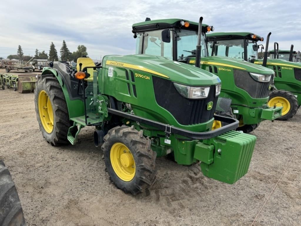 Image of John Deere 5090GN Image 0