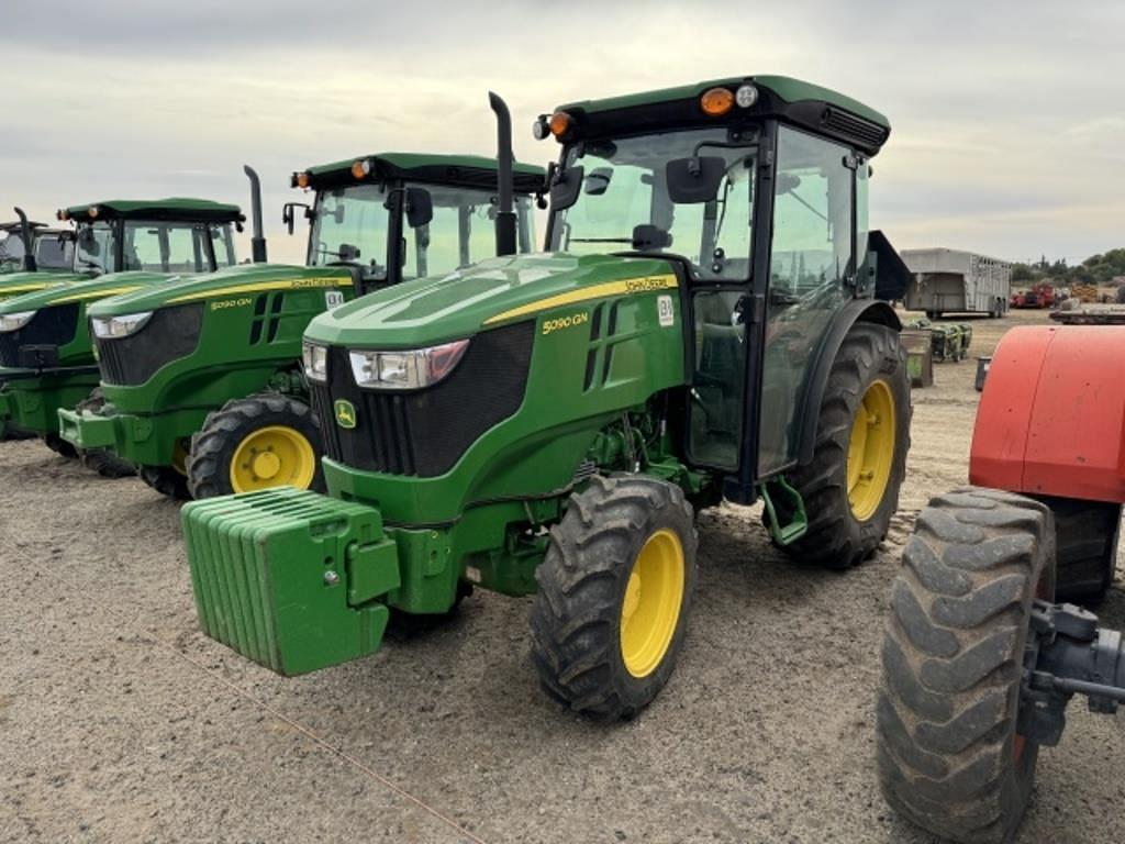 Image of John Deere 5090GN Image 0