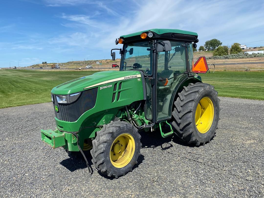 Image of John Deere 5090GV Primary image