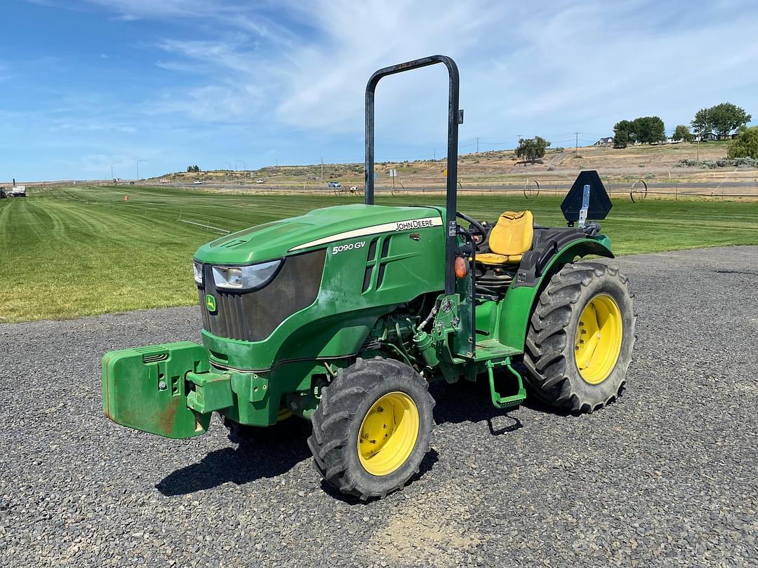 Image of John Deere 5090GV Primary image