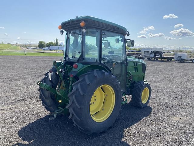Image of John Deere 5090GV equipment image 4