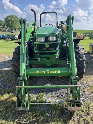 Image of John Deere 5090M equipment image 3
