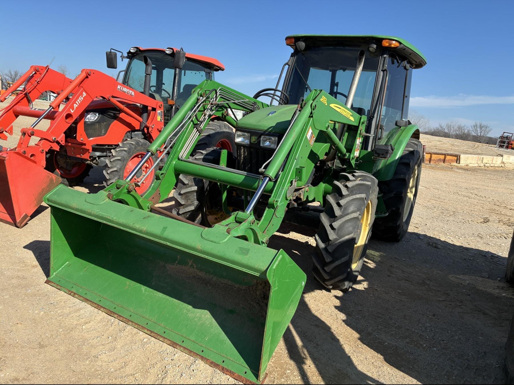 John Deere 5093E Equipment Image0