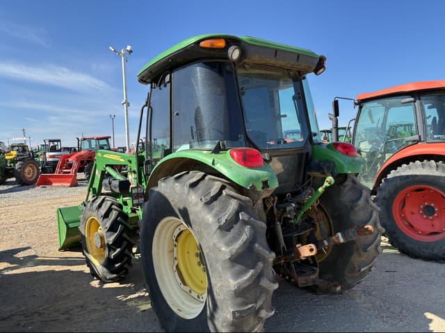 Image of John Deere 5093E equipment image 3