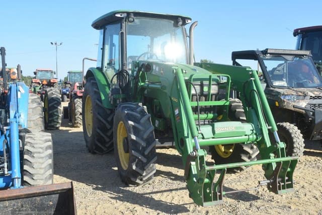 Image of John Deere 5093E equipment image 3