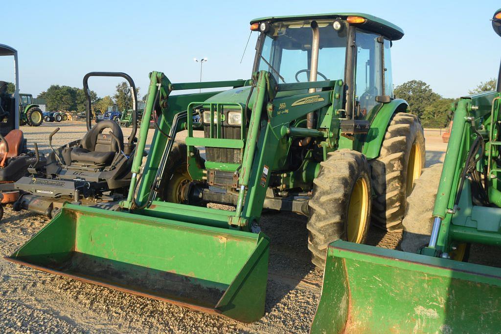 Image of John Deere 5093E Primary image