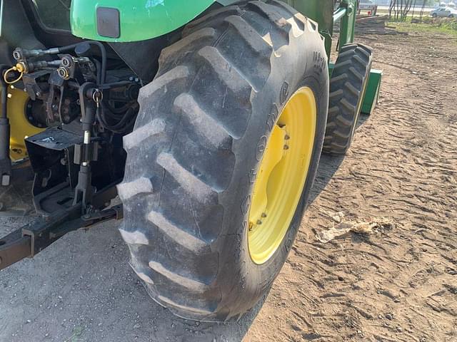 Thumbnail image John Deere 5093E 21