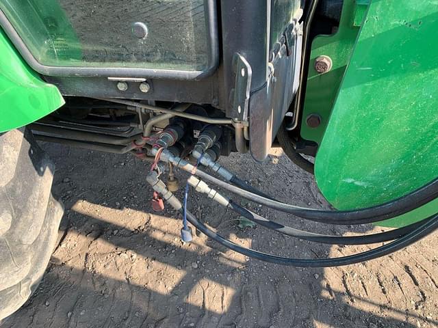 Thumbnail image John Deere 5093E 33