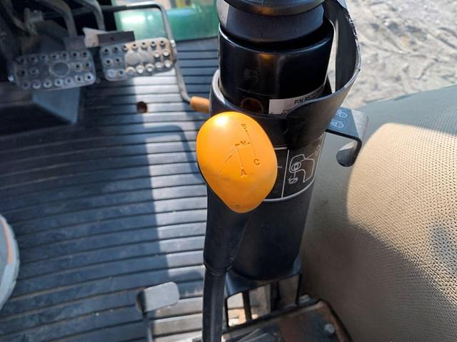 Thumbnail image John Deere 5093E 39