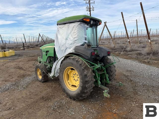 Image of John Deere 5093EN equipment image 2