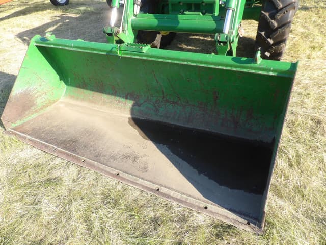 Image of John Deere 5095M equipment image 1