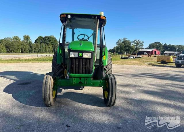 Image of John Deere 5095M equipment image 2