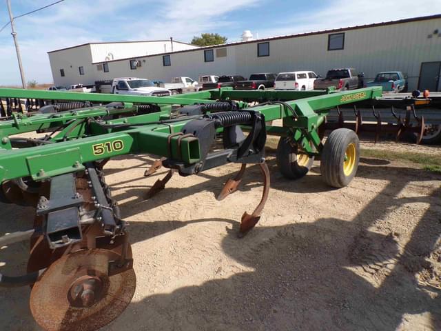 Image of John Deere 510 equipment image 3