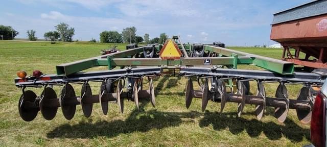 Image of John Deere 510 equipment image 3