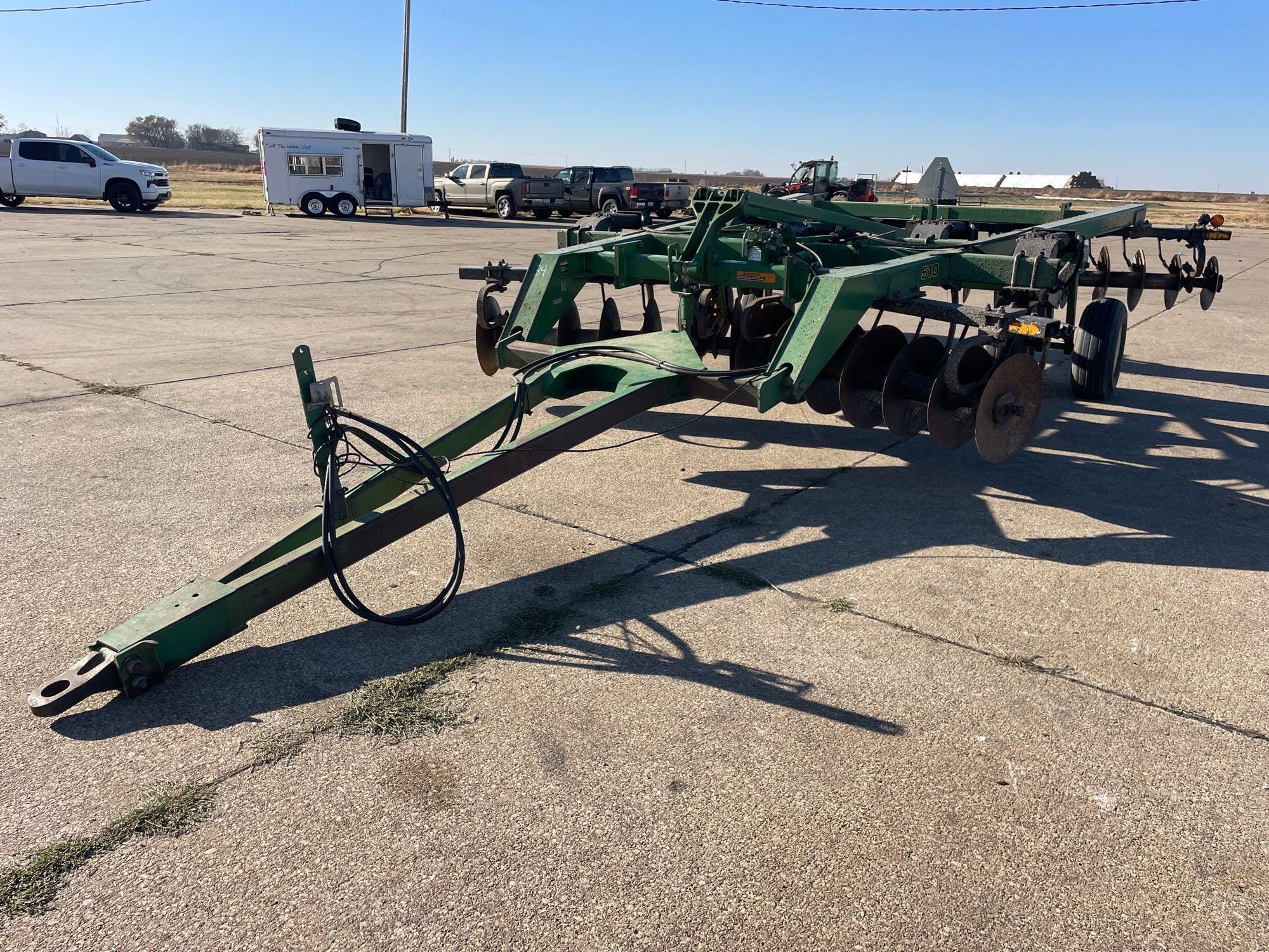 John Deere 510 Equipment Image0