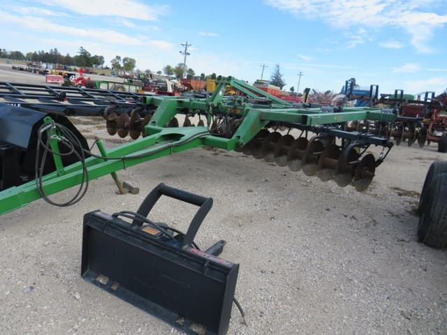 Image of John Deere 510 equipment image 4