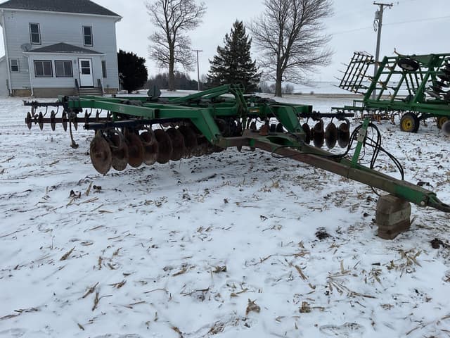 Image of John Deere 510 equipment image 1