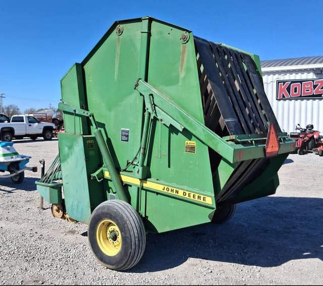 Image of John Deere 510 equipment image 3