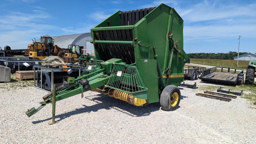 John Deere 510 Equipment Image0