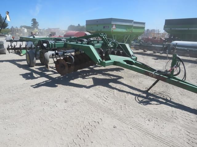 Image of John Deere 510 equipment image 1