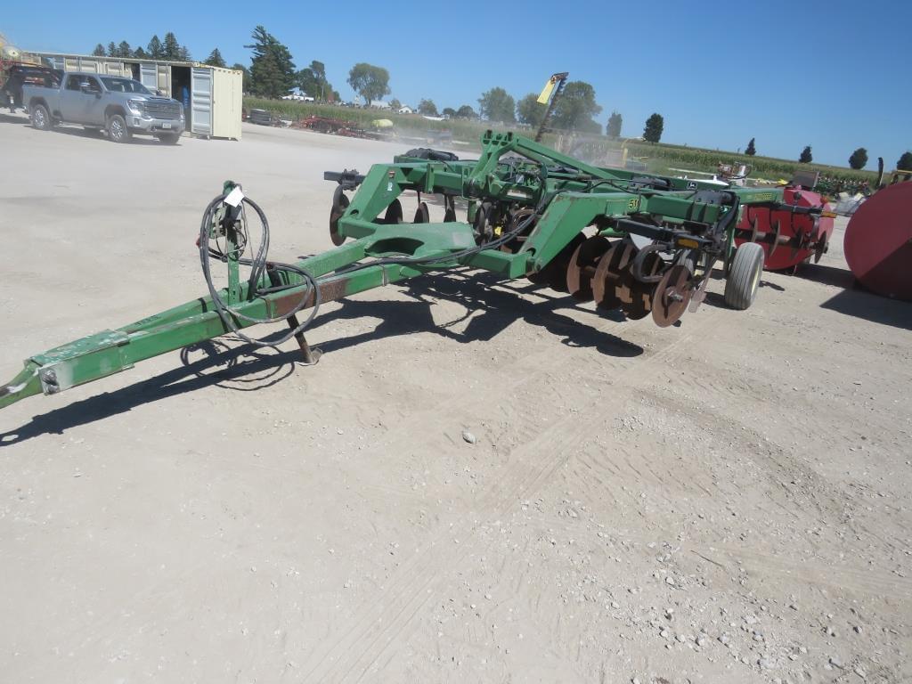 Image of John Deere 510 Primary image