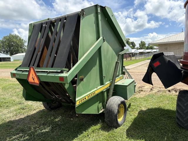 Image of John Deere 510 equipment image 2