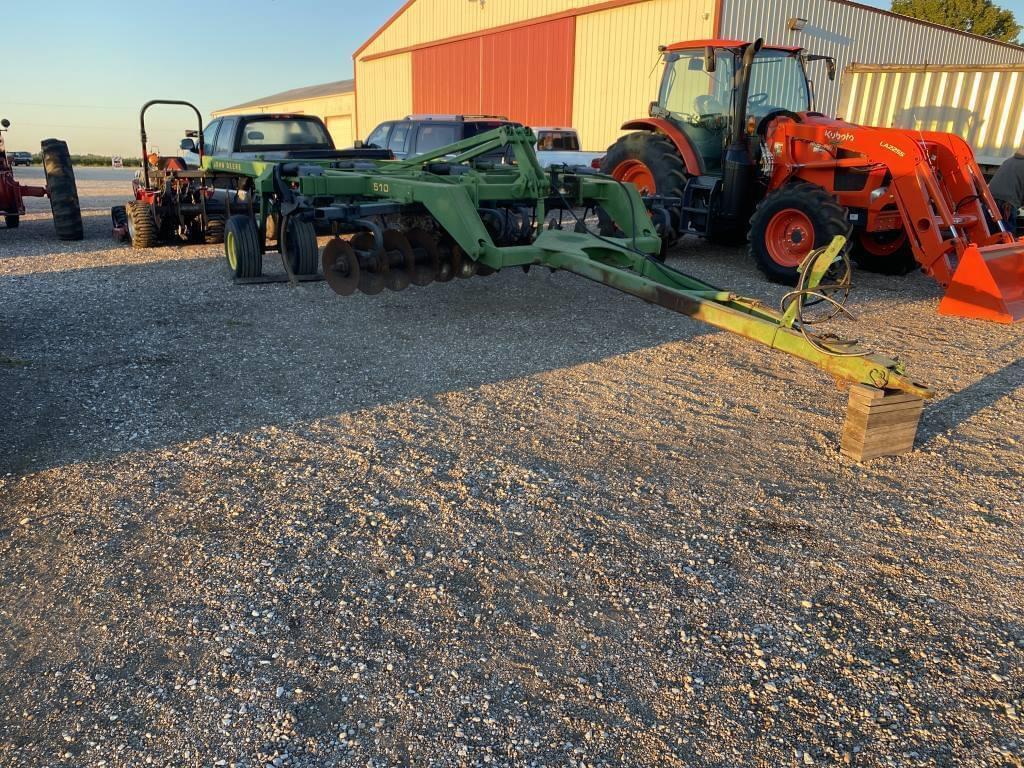 Image of John Deere 510 Primary image