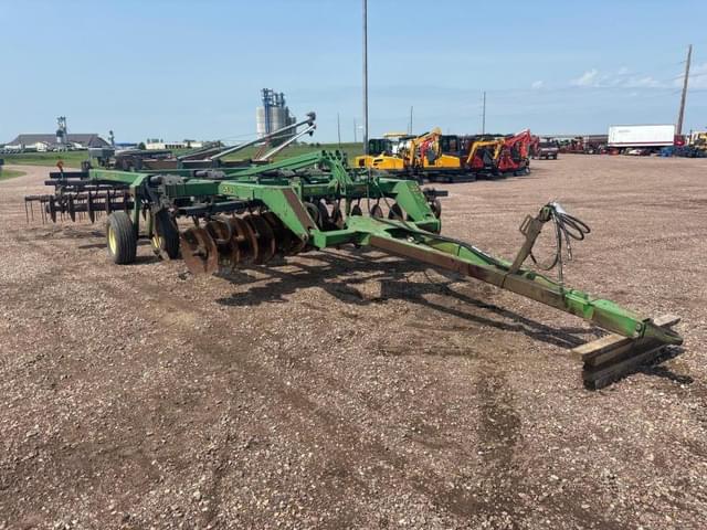 Image of John Deere 510 equipment image 1