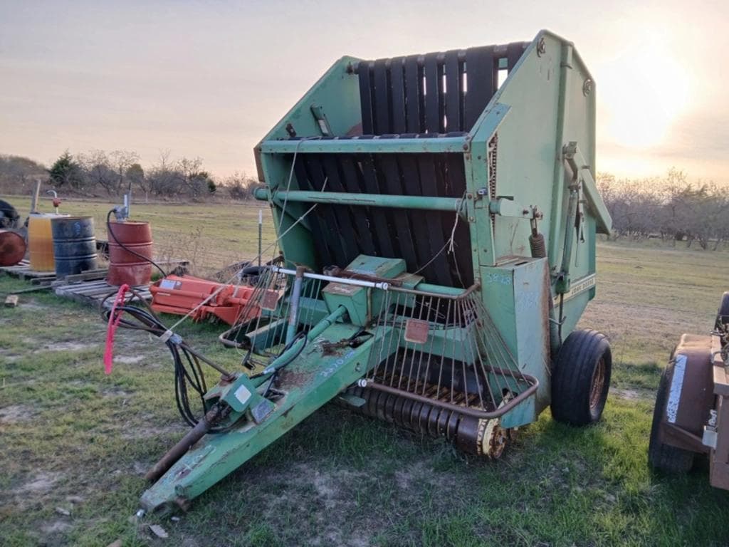 Image of John Deere 510 Primary image