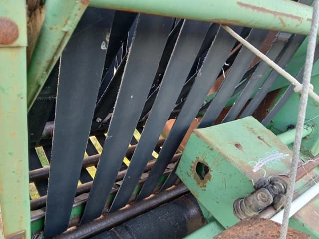 Image of John Deere 510 equipment image 3