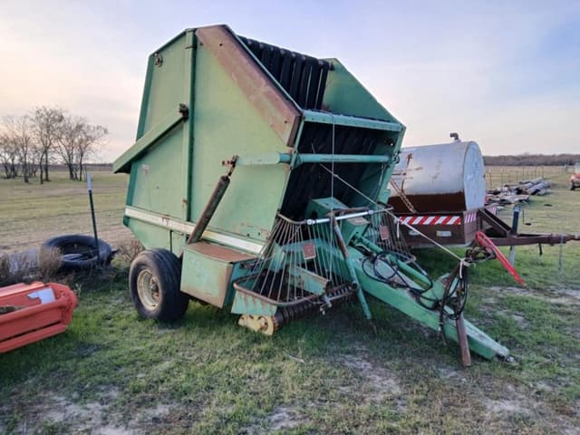 Image of John Deere 510 equipment image 2