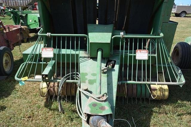 Image of John Deere 510 equipment image 1