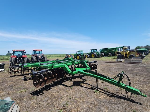 Image of John Deere 510 equipment image 1