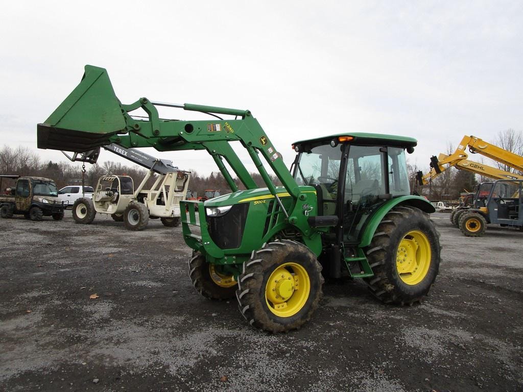 Main image John Deere 5100E